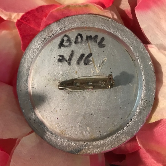 💕🤍Brooch🤍💕 - Picture 4 of 17